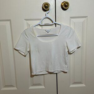 Aritzia Talula White Cropped Shirt Size M